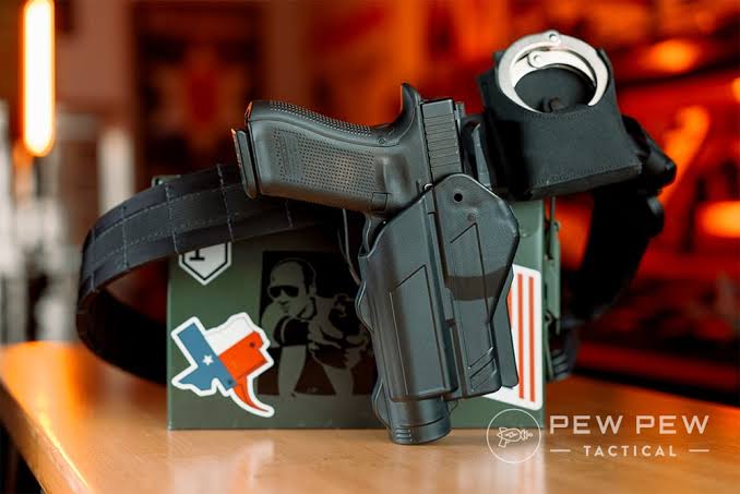 Unveiling Excellence: The 7 Best Glock 9mm Pistols for Alien Gear Holsters